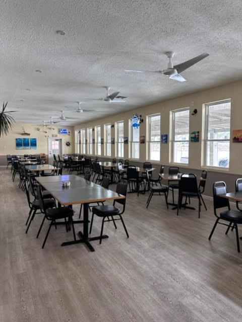 White Sands Inn, Marina, Bar & Grill Port Isabel Buitenkant foto